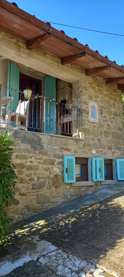 Al Casale Da Rossana Santo Bagnena Exterior foto